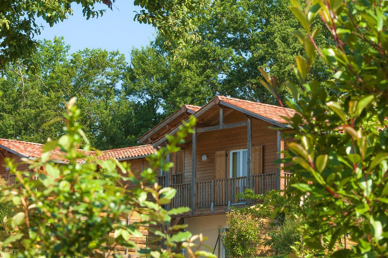 Les Maisons Du Golf D'Armagnac Eauze Exterior photo